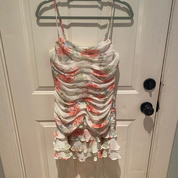 Bardot REMI FLORAL DRESS IN RED GARDEN L - Picture 6 of 12